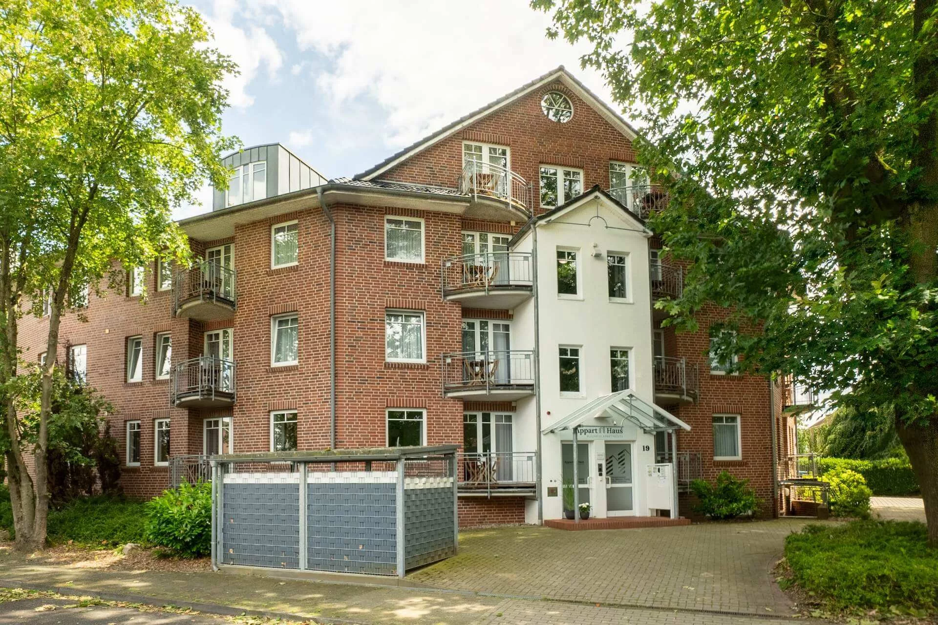 AppartHaus Wohnung Aussen_komprimiert